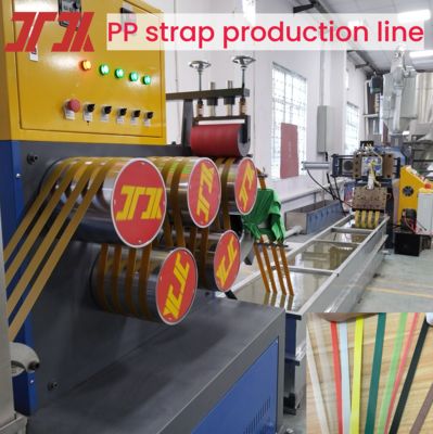 100-120 kg/h ligne de production de bandes en plastique en PP avec contrôle PLC et enrouleur automatique