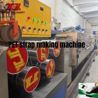 Machine d'extrusion de feuillard PET de 9 à 32 mm avec contrôle PLC pour matériaux recyclés de flocons de bouteilles PET