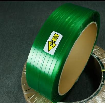 Résistants de cerclage de couleur verte de bande durable d'ANIMAL FAMILIER de relief lissent pour l'emballage