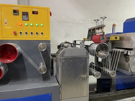 Pp attachent faire la machine avec la Sortant-inspection visuelle réutilisent/nouveaux épaisseurs de la matière première 0.4-1.2mm