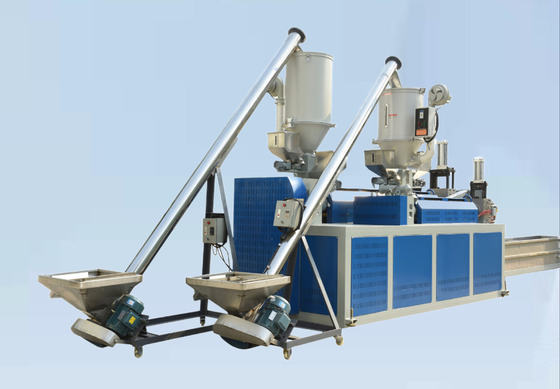 Les Co tournant la vis jumelle parallèle pp attachent la courroie d'ANIMAL FAMILIER de machine d'extrudeuse faisant la machine