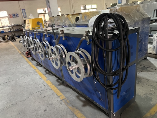 Machine bi-directionnelle automatique 180-620KGS de fabrication de courroie d'ANIMAL FAMILIER de cylindre
