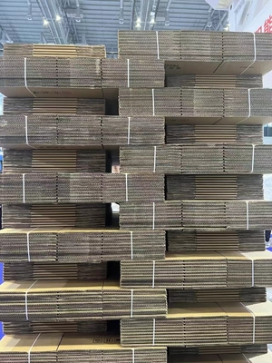 Appareil de fixation de boîtes à rouleaux de bureau à fonctionnement humanisé 110/220V 50HZ 1PH