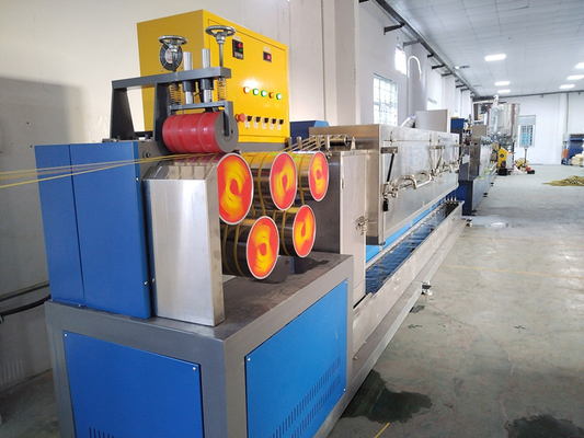 Ligne d'extrusion efficace en bande de polypropylène dotée d'un contrôle à écran tactile PLC 200-300 kg/h