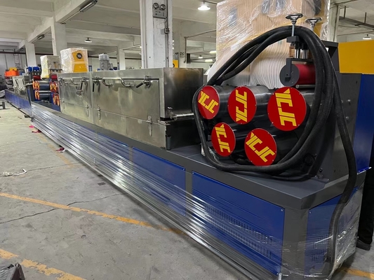 Ligne de sangle en PET avec contrôle automatisé