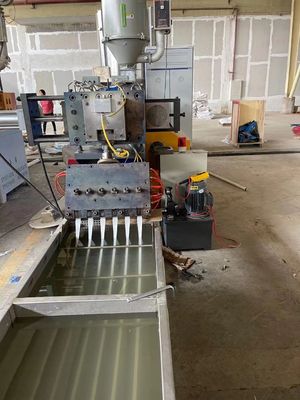 Machine automatique de fabrication de sangles en PP contrôlée par PLC avec échangeur d'écran sans arrêt