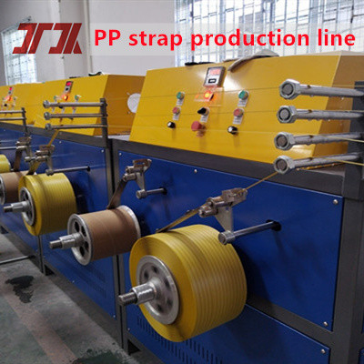 Machine d'extrusion automatique de courroie de bobine en PP avec système de contrôle PLC pour toute la ligne