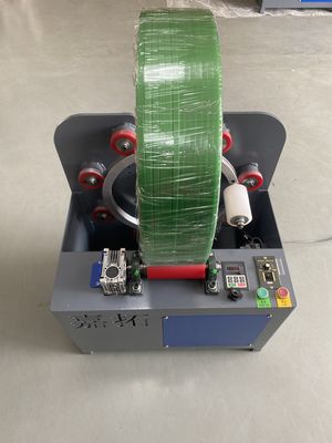 Machine d'emballage de papier kraft à bande de PET de 9 à 32 mm de large avec 5S par rouleau