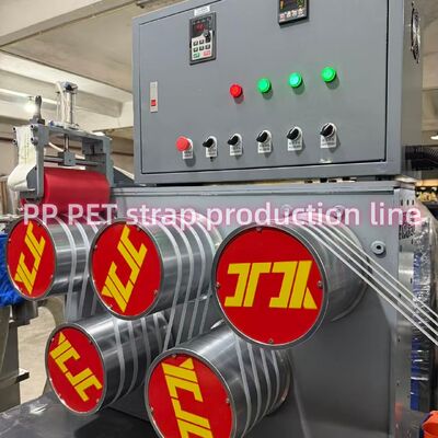 Ligne de production d'extrusion de cerclage plastique PP de 5 à 19 mm avec enrouleur automatique