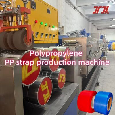 100KW pp attachent la ligne d'extrusion de bande