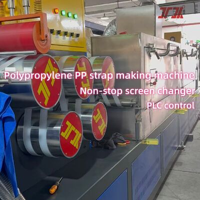 Utilisation de matériaux recyclés Machine de fabrication de sangles en PP avec échangeur d'écran automatique