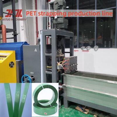 Ligne de production de bandes en PET à haute vitesse > 150 m/min avec machine de remontage automatique