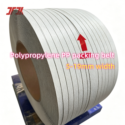 5-19 mm de largeur PP avec 50-200 kg de force de traction et des couleurs personnalisables pour l'emballage de fret léger