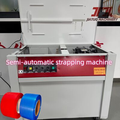 Machine de cerclage semi-automatique de haute qualité avec une tension maximale de 60 kg et une vitesse de cerclage de 2,5 secondes/canal, dotée d'un contacteur Schneider