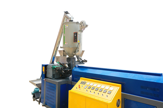 JTPP-110 Machine de fabrication de rotin d'imitation plastique: vis de 3300 mm, 6 sangles, capacité de 130 kg/h