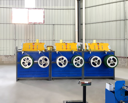 L'unité de enroulement pp CHOIENT la production de courroies de bobinier de courroie faisant la machine