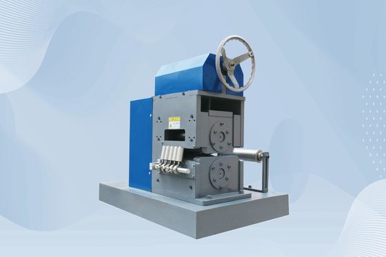 Équipement de cerclage en PET PP polyéthylène gaufré personnalisé Ligne de production de cerclage PP PET