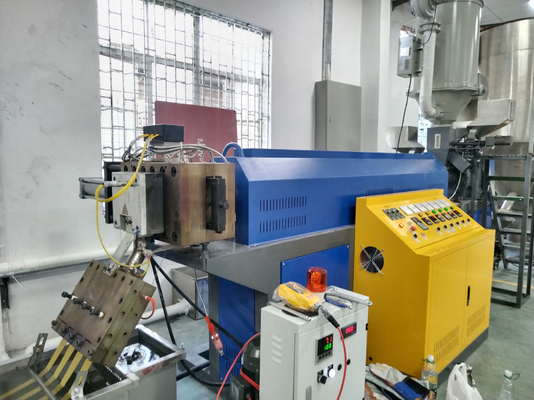 Pp agricoles attachent l'extrudeuse de bande faisant à machine la double vis simple