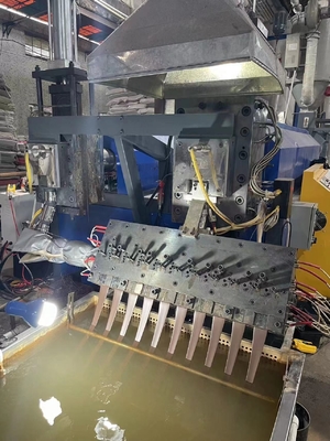 Machine de fabrication de sangles en PP à vis unique 1 à 4 ligne d'extrusion de sangles en polypropylène Facile à utiliser et à entretenir