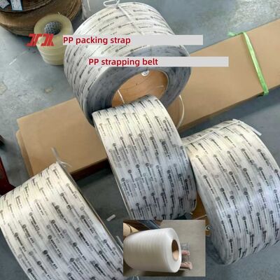 Bande d'emballage en PP 5–12 mm, style sandwich, cerclage en PP pour machine de cerclage à grande vitesse